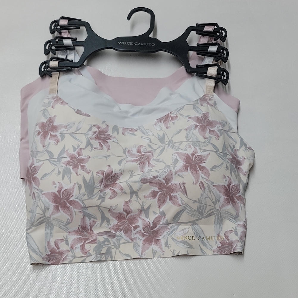 Vince Camuto Lounge Bra With Removable Cups.